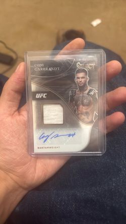 Cody Garbrandt UFC Select Auto Relic Card