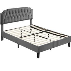 Yaheetech Queen Size Upholstered Bed Frame