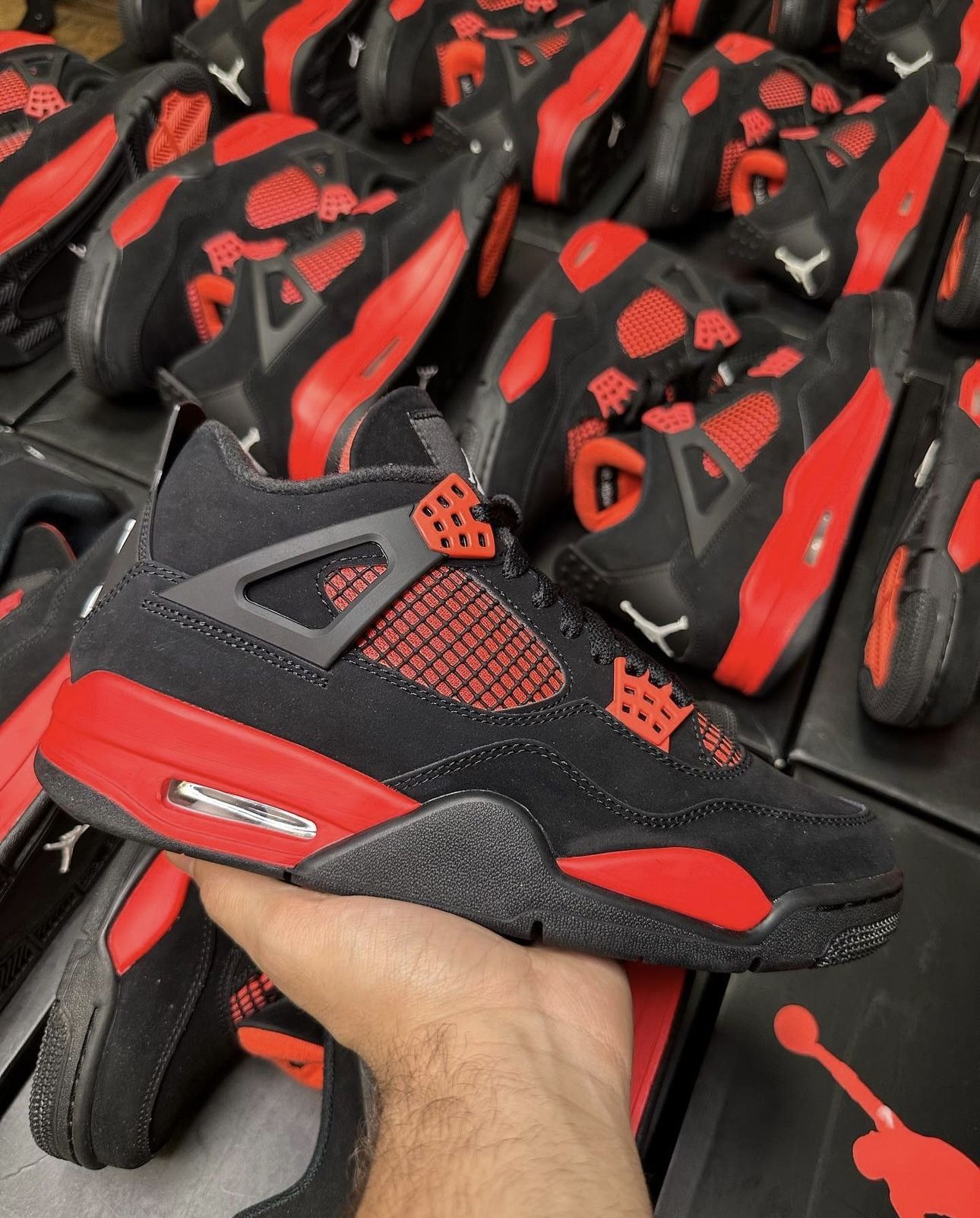 Jordan 4 Red Thunders
