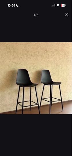 One Outdoor Set Of 2 Black Bar Height Bar Stools