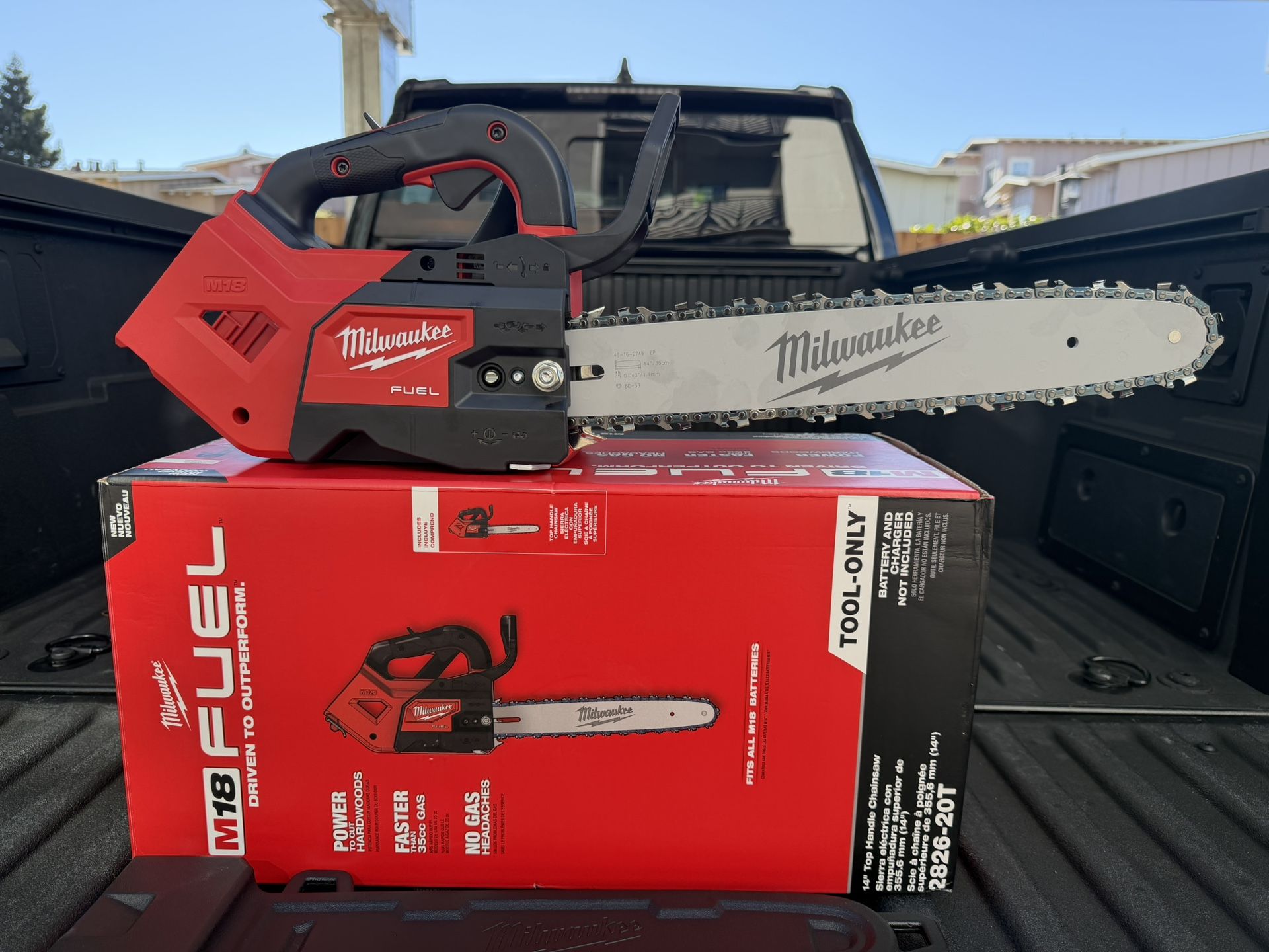 Milwaukee M18 FUEL 14” Top Handle Chainsaw (Tool Only) – Nueva