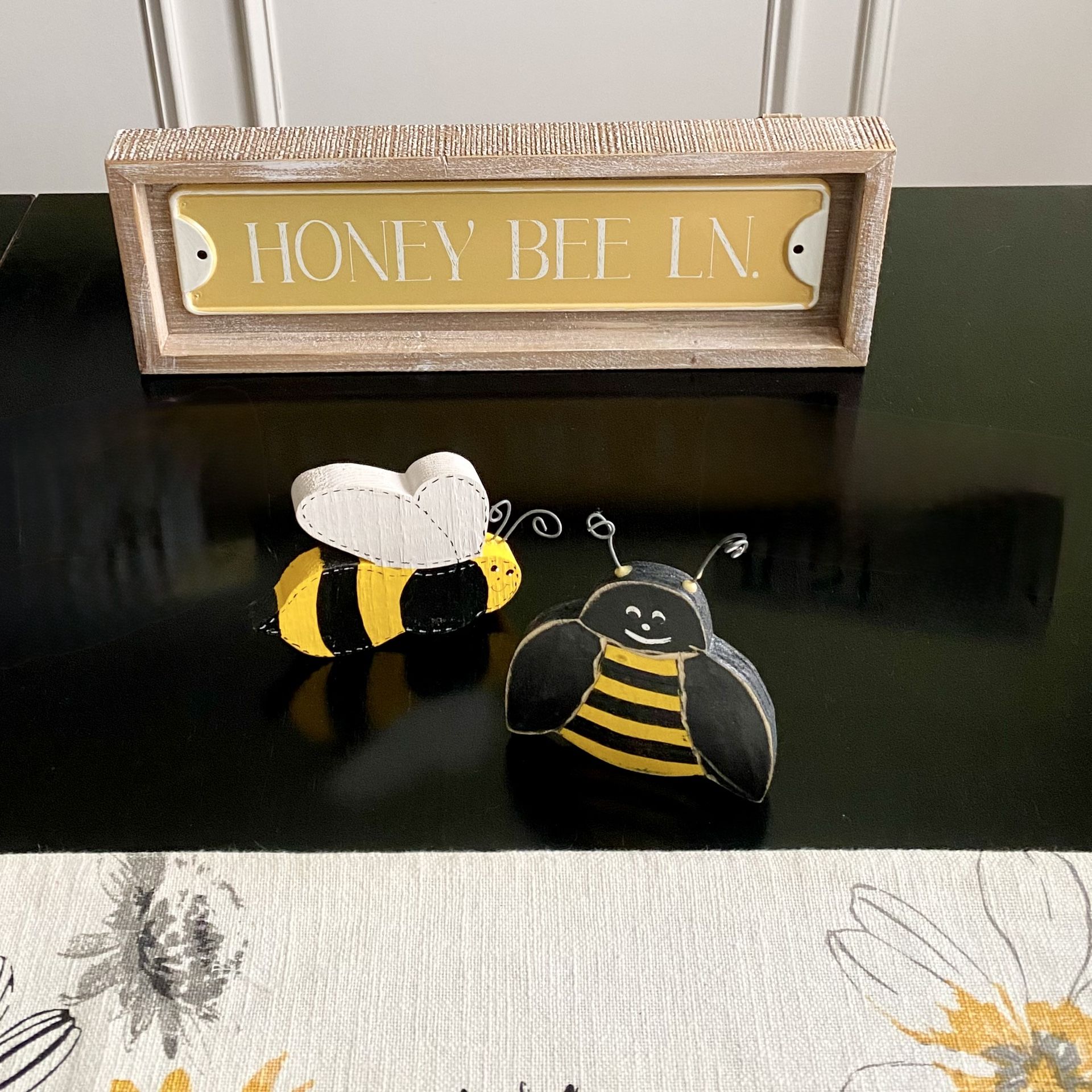 Bumblebee Bee Wood Home Decor Decorations Gift