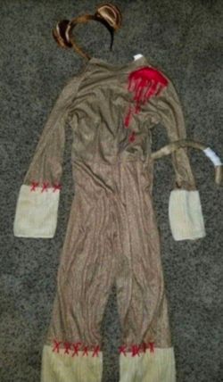 Child costume size Medium