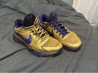 Kobe 5 protro “hall of fame” size 10 men