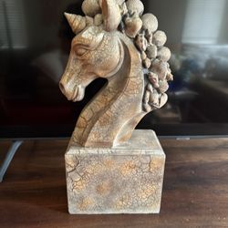 big unicorn home decore