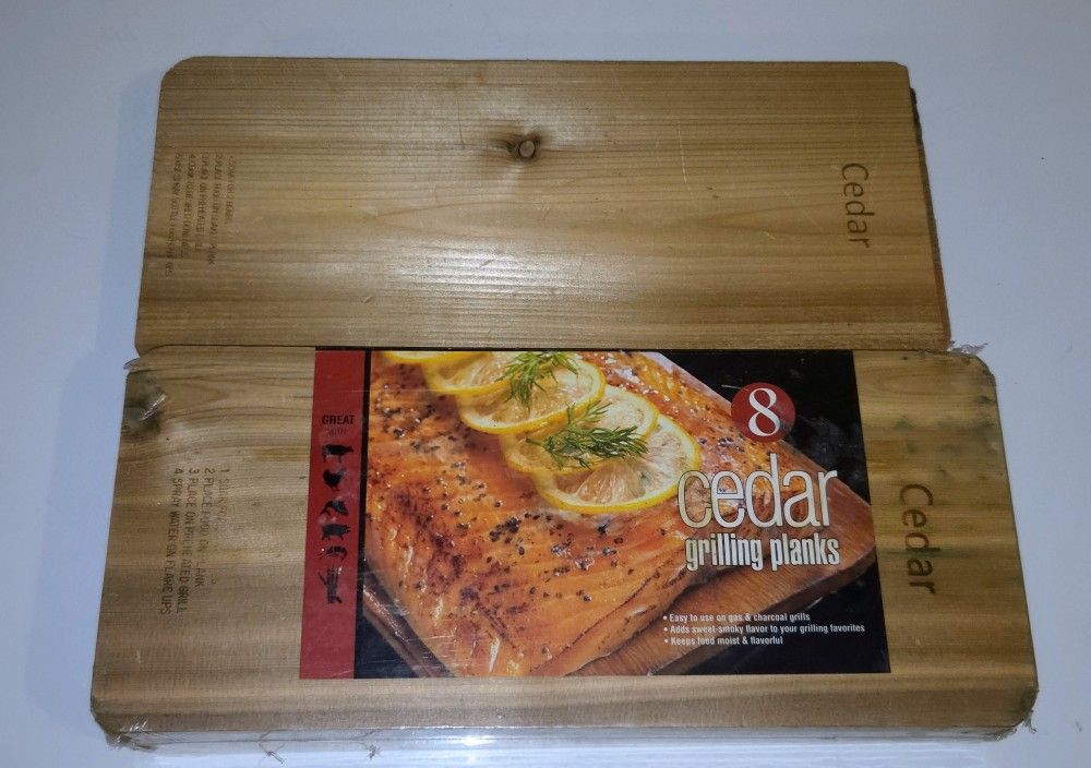 NEW Cedar Grilling Planks - 13 Total