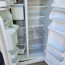 Refrigerator In working Condition 
