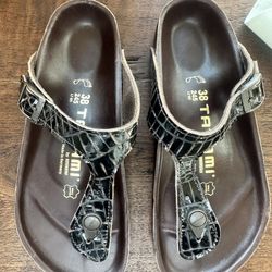 Birkenstock Gizeh Sandal  Patent Embossed Leather 