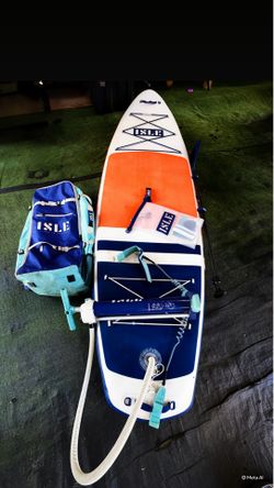 Isle paddle board  +accessories