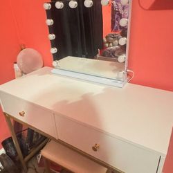 Vanity With Bluetooth Mirror 