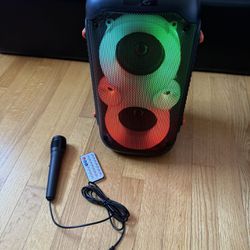 LED Speaker / Karaoke Machine
