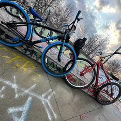 Blue big flyer from lil man give away!750$ OBO