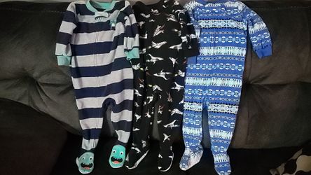 Pajamas . Carter 12 months