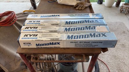 KYB MomoMax Shocks