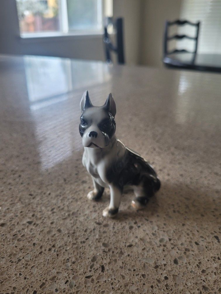 4 Vintage Ceramic Dogs