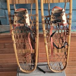 Mint Old School Viking Snow Shoes  