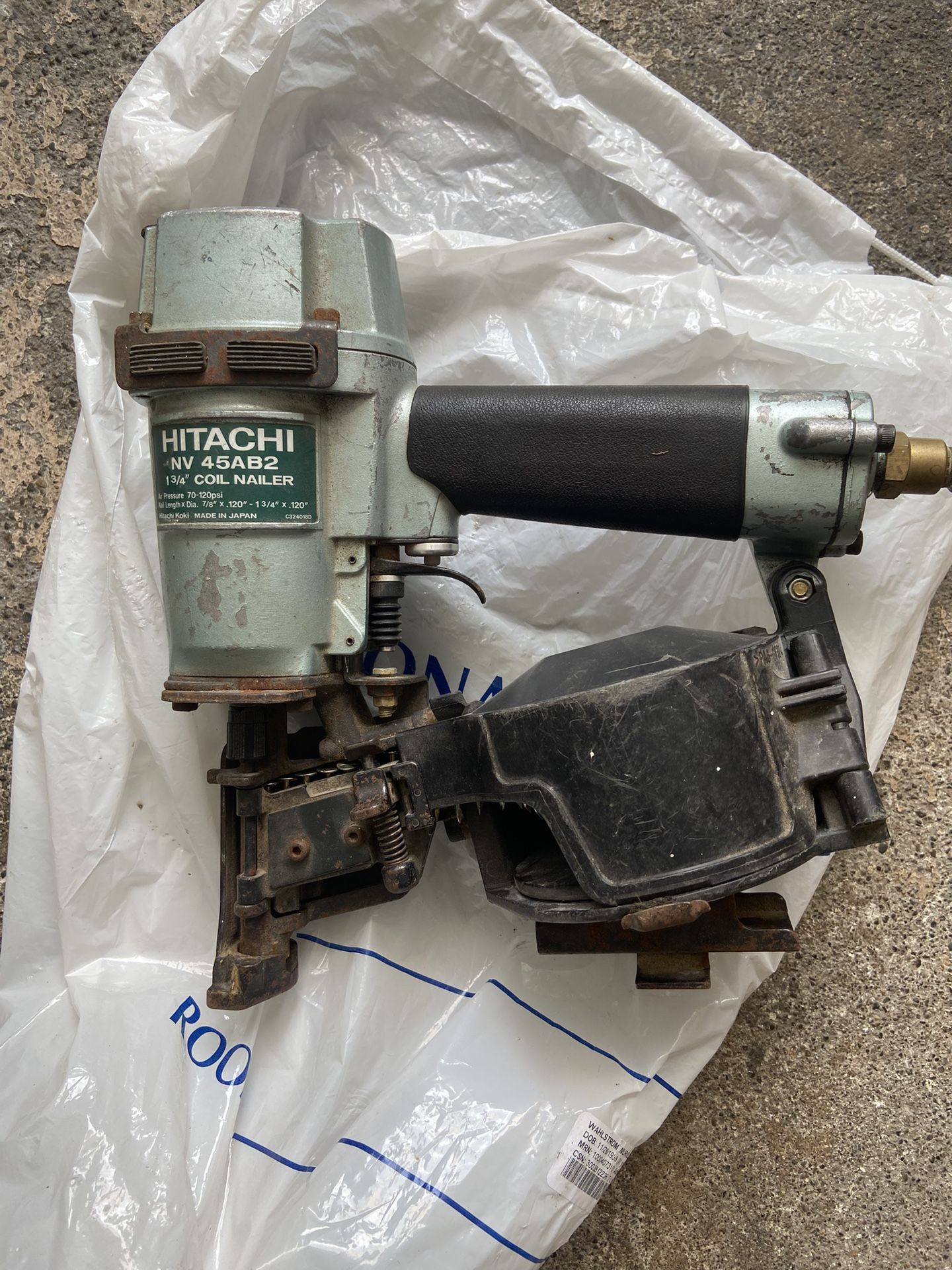 Hitachi NV45AB2 1 3/4” Coil Nailer