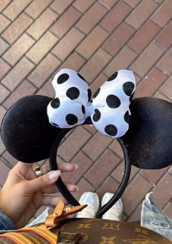 black and white Minnie ears