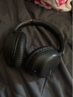 Sony Wireless Noise Canceling Headphones with Microphone,WHCH710N/B
