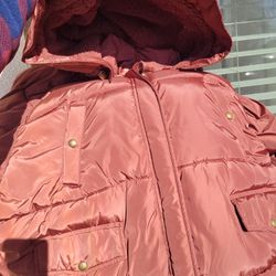 2x Woman Jacket
