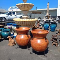 Planters, Fountains And Patio Sets
