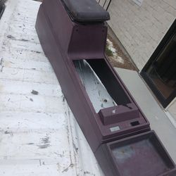 1(contact info removed) Chevrolet Monte Carlo Ss Middle Console