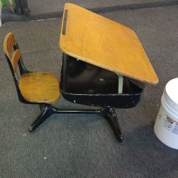 1950s Antique Children's School Desk 8 Out Of 10 Condition Collectible