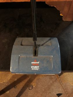 Sturdy Sweep non electrical floor sweeper by Bissel