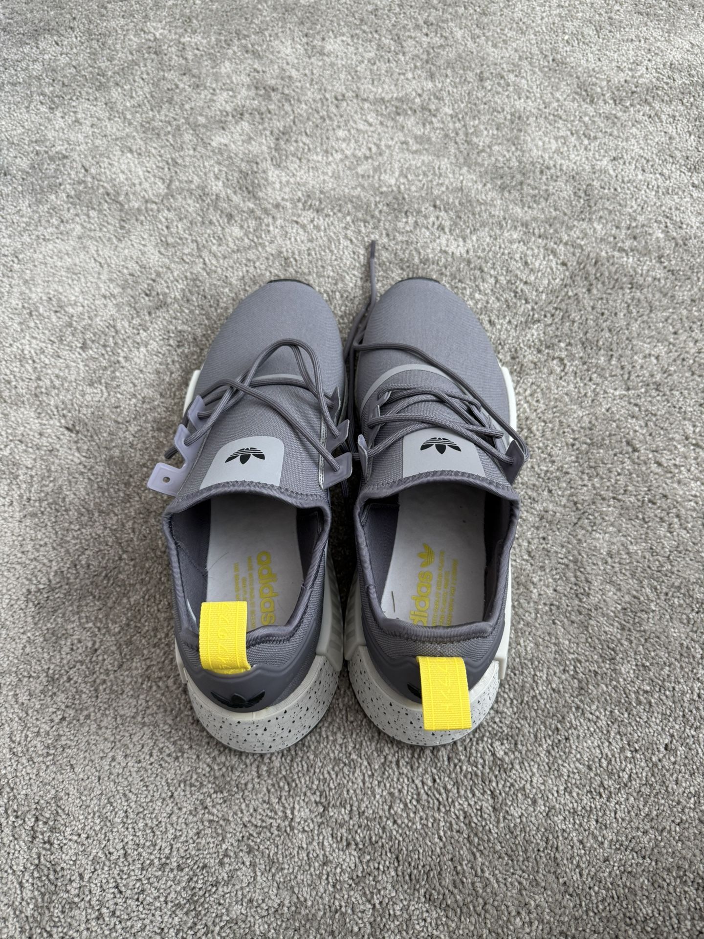 Adidas Men’s Shoes Size 11.5