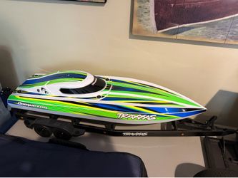 Traxxas Disruptor rc boat