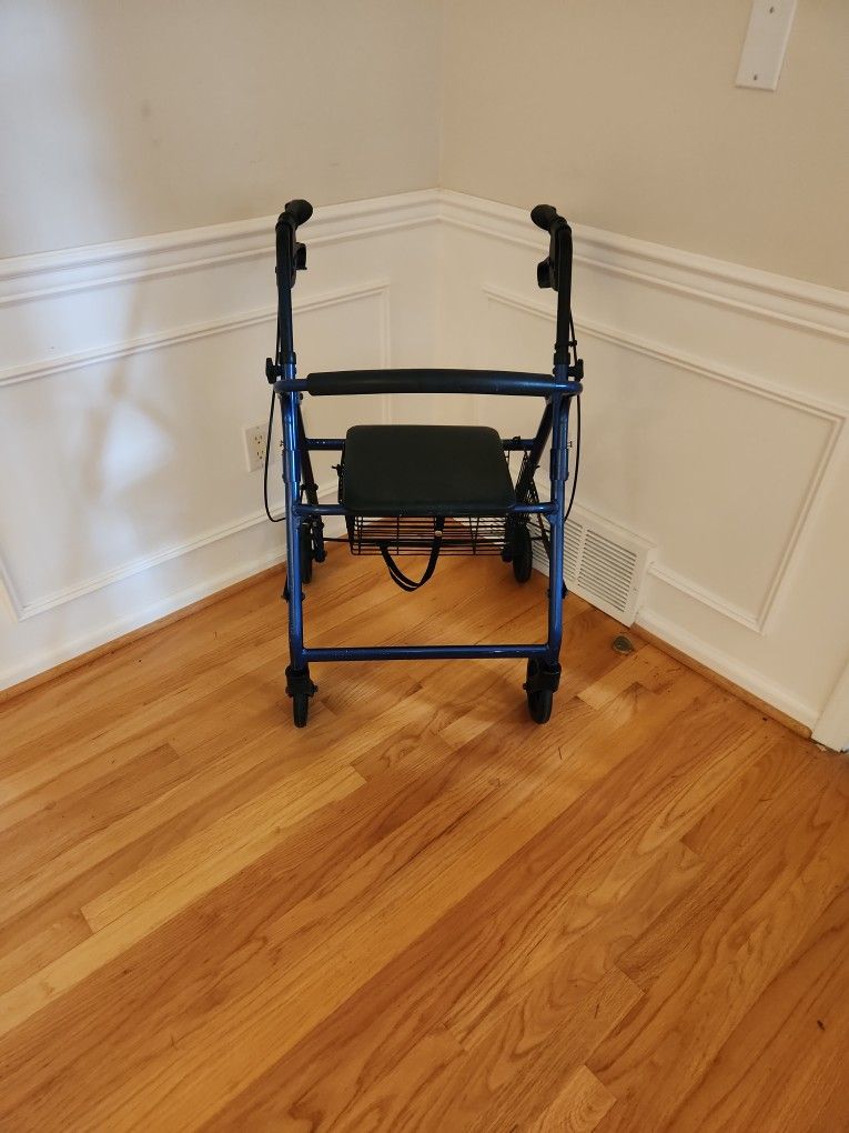 Folding Medline Rollator Walker Seat, Brakes, Backrest, Basket