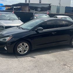 2019 Hyundai Elantra