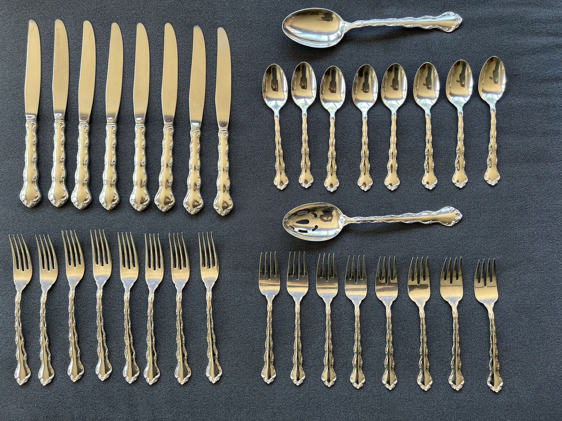 Reed & Barton Silverware (34 piece, Sterling, 1955, Tara)