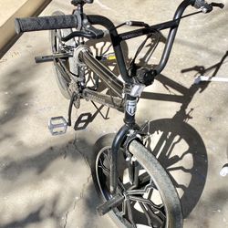 Mongoose Rebel Bicycle For Sale - Must Sell