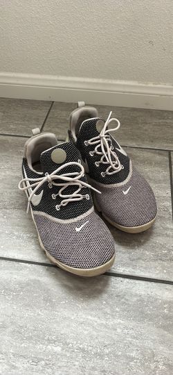 Nike Sneakers Size 8