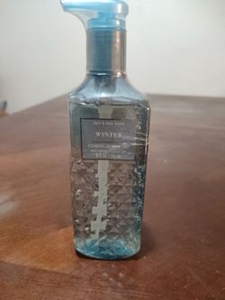 New Bath & Body Works Winter Cleansing Gel Hand Soap (8 fl oz)