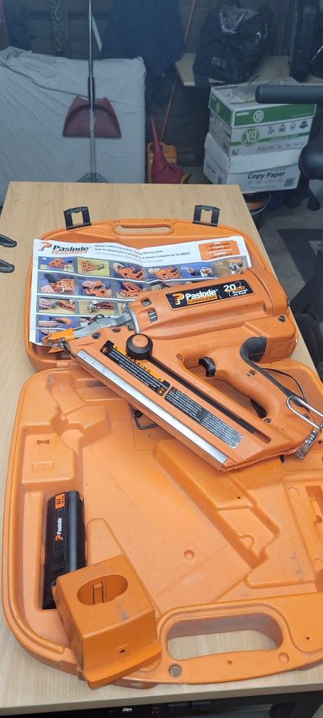 Cordless Framing Nail Gun