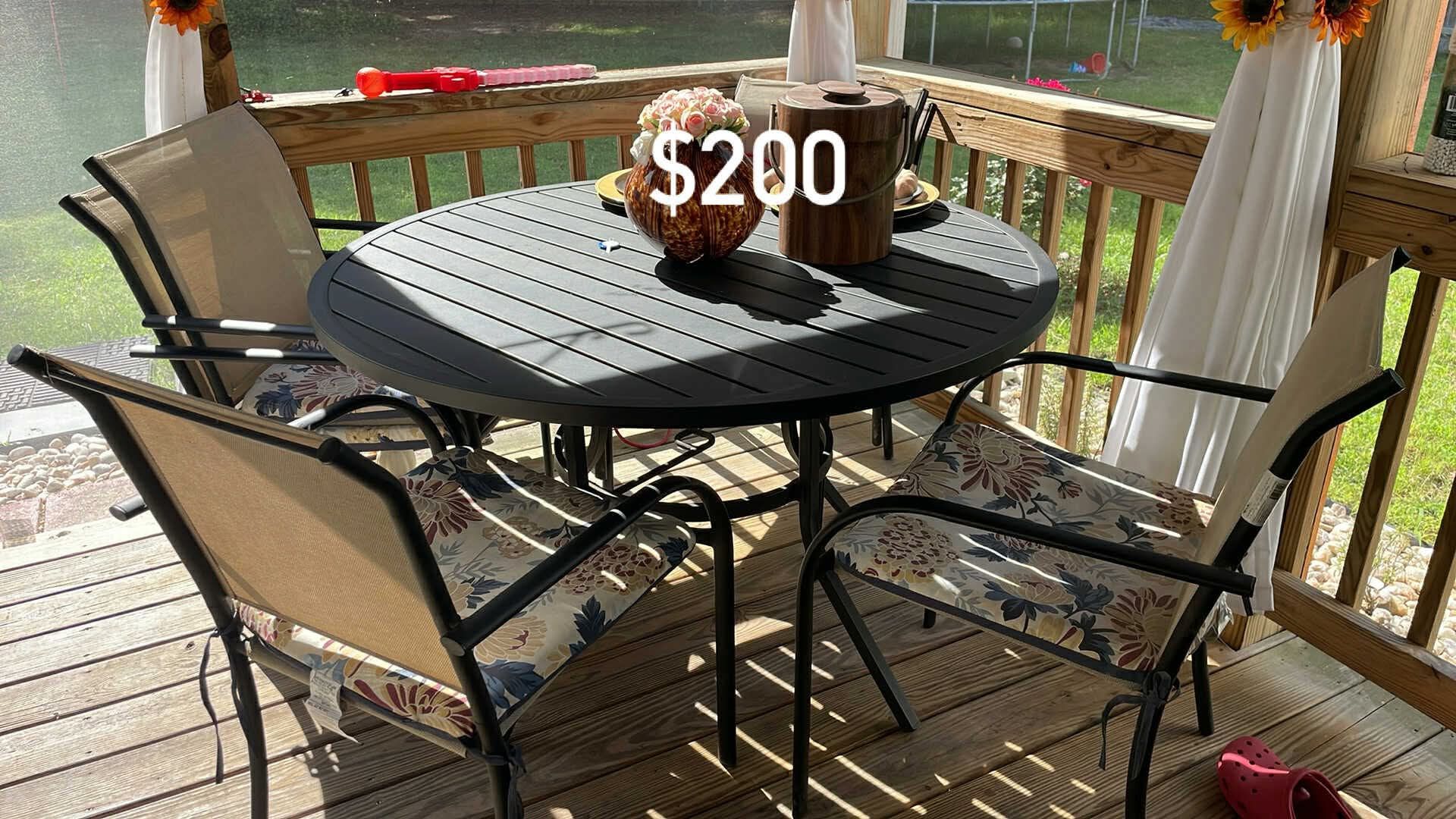 Patio Set