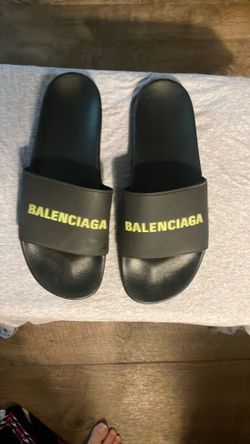 Balenciaga Slides