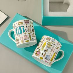 Tiffany & Co. Dual Set Of Mug- 5th Ave New York Street View 