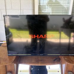 33” Sharp Tv