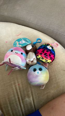 Beanie baby/squishmallow keychains
