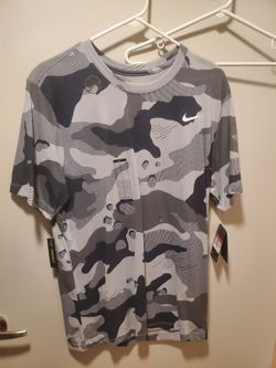 Men's Large Nike