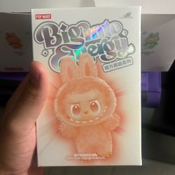 Labubu Big Into Energy 