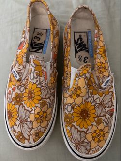 Girls Vans