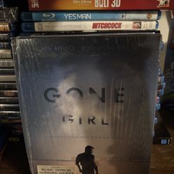 Gone Girl Blu-ray Comes With Amazing Amy Book