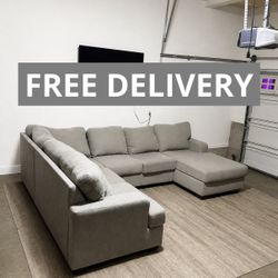 U Shape Sectional Couch + Free Delivery 🚚 