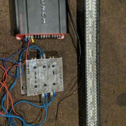 1000 Watt Amp 2/3 Way Crossover And A Led Light