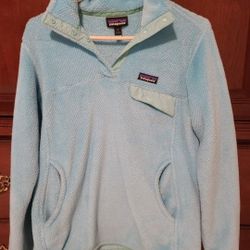 Patagonia Pullover  - Medium