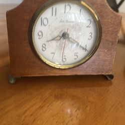 Mid Century Seth Thomas Electric Alarm Clock 